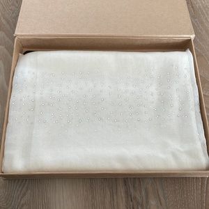 NWOT - Cream crystalled cashmere Ezma scarf